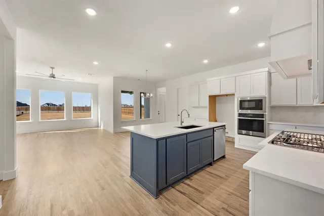 $625,000 | 167 Springfield Street, Rhome, TX 76078