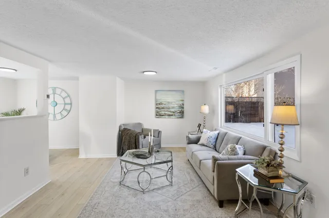 $299,000 | 516 Dayton Road, Champlin, MN 55316