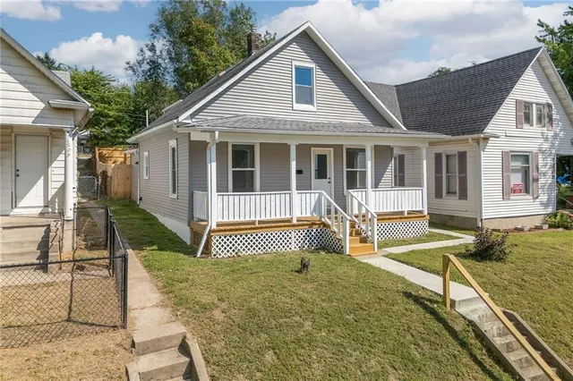 $167,900 | 1207 South 23rd Street, St. Joseph, MO 64507