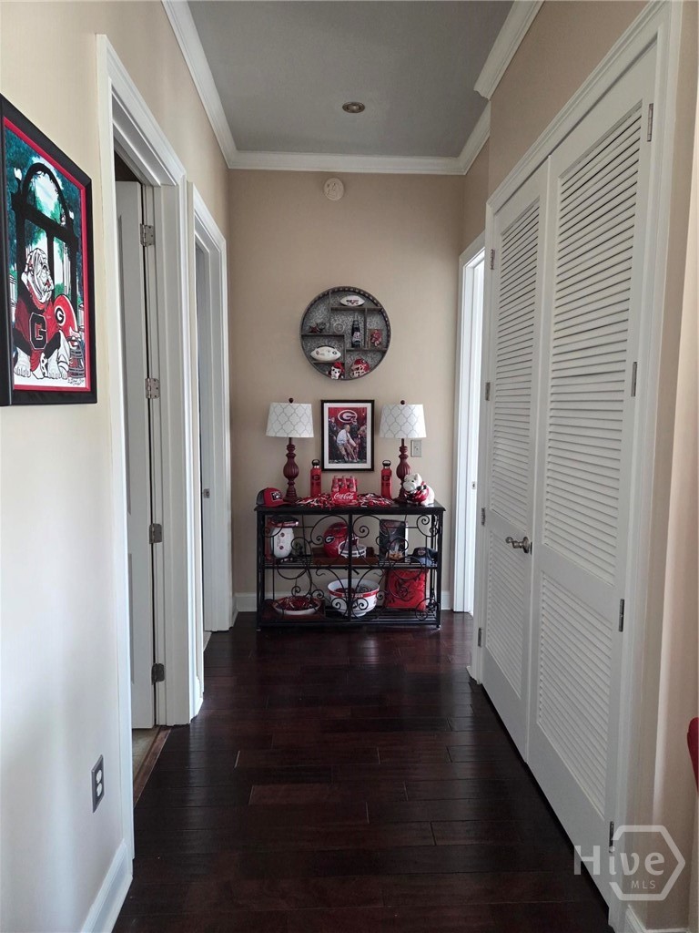 755 East Broad Street, Unit 903 Athens, GA 30601 - Photo 18 of 56 Hallway