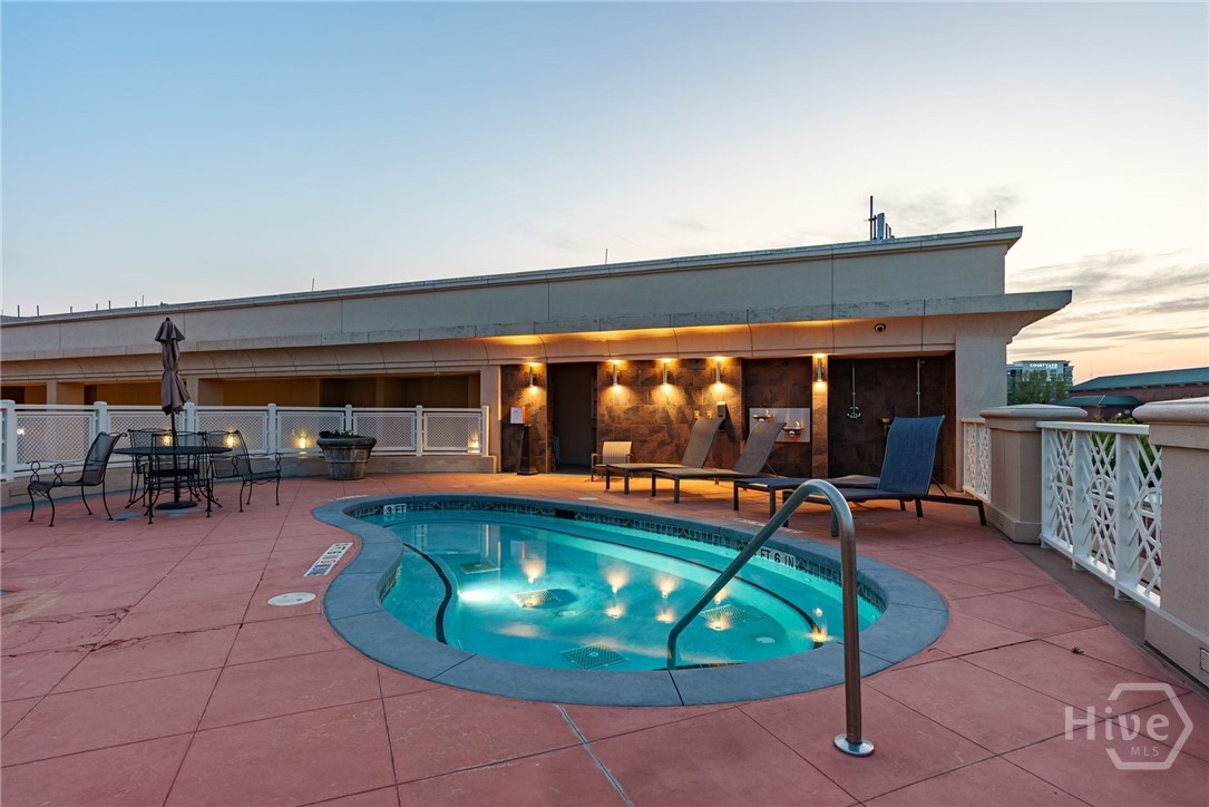 755 East Broad Street, Unit 903 Athens, GA 30601 - Photo 42 of 56 community Roof top pool and hot tub