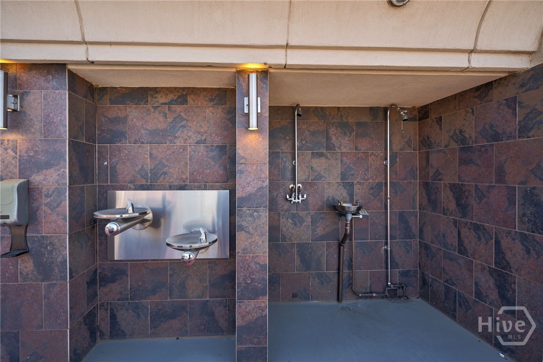 755 East Broad Street, Unit 903 Athens, GA 30601 - Photo 45 of 56 showers at roof top pool and hot tub