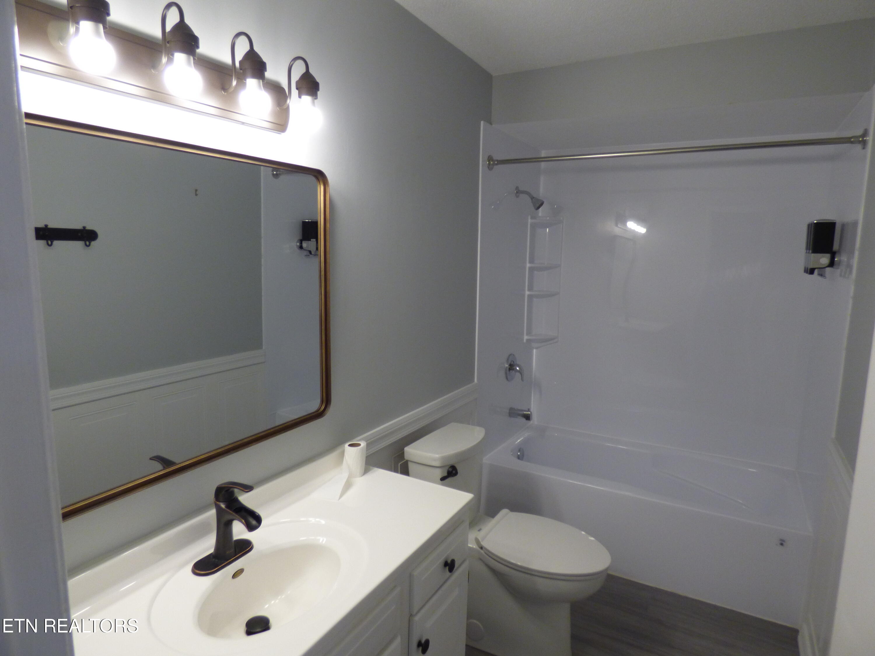 153 Travis Drive Spring City, TN 37381 - Photo 14 of 45 P1080898