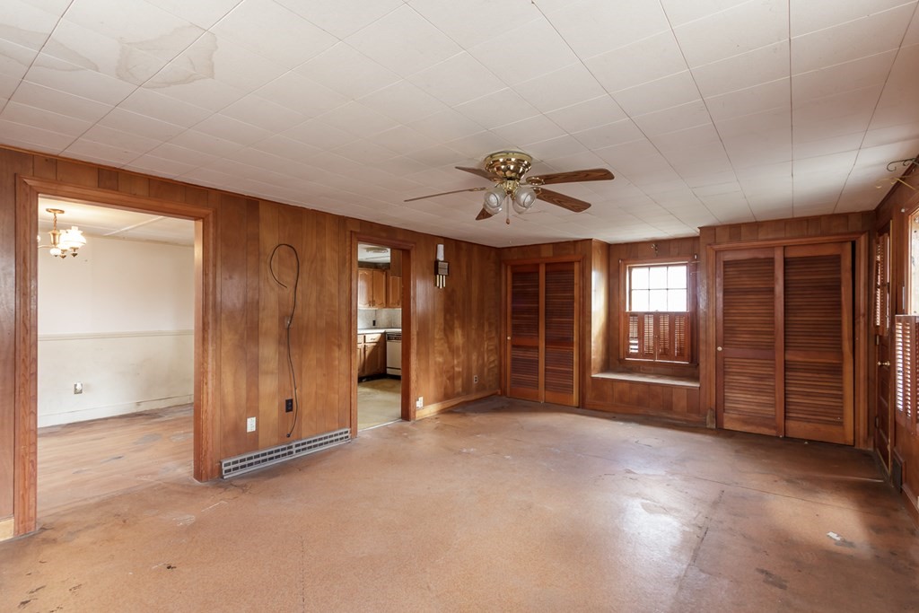 30 Springvale Road Reading, MA 01867 - Photo 12 of 37 Gallery Image 12
