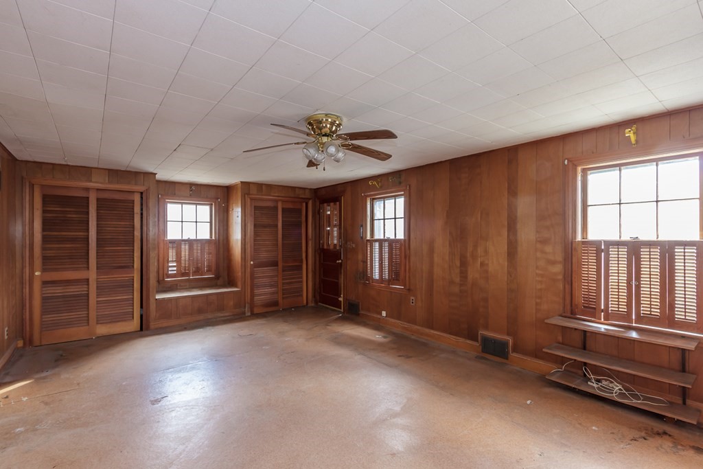 30 Springvale Road Reading, MA 01867 - Photo 14 of 37 Gallery Image 14