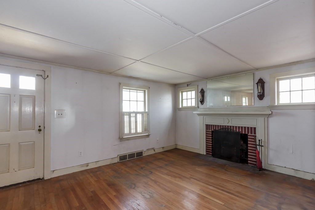 30 Springvale Road Reading, MA 01867 - Photo 25 of 37 Gallery Image 25