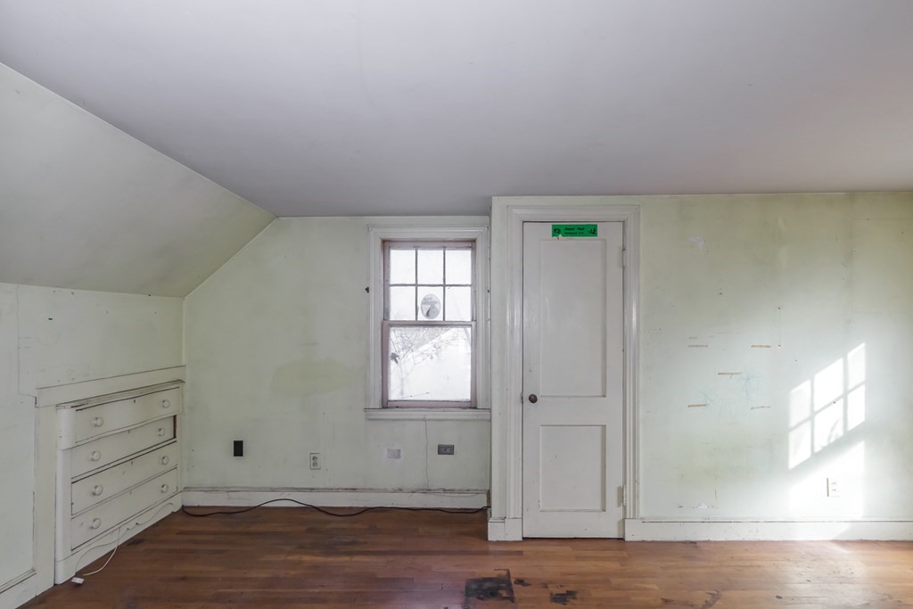 30 Springvale Road Reading, MA 01867 - Photo 29 of 37 Gallery Image 29