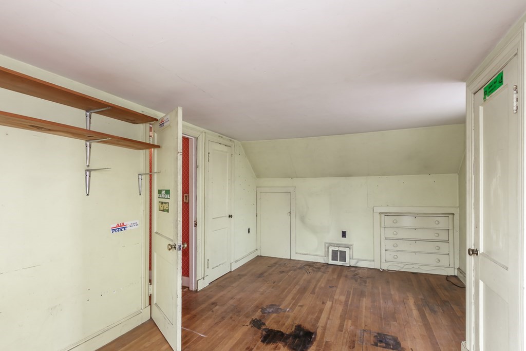 30 Springvale Road Reading, MA 01867 - Photo 31 of 37 Gallery Image 31