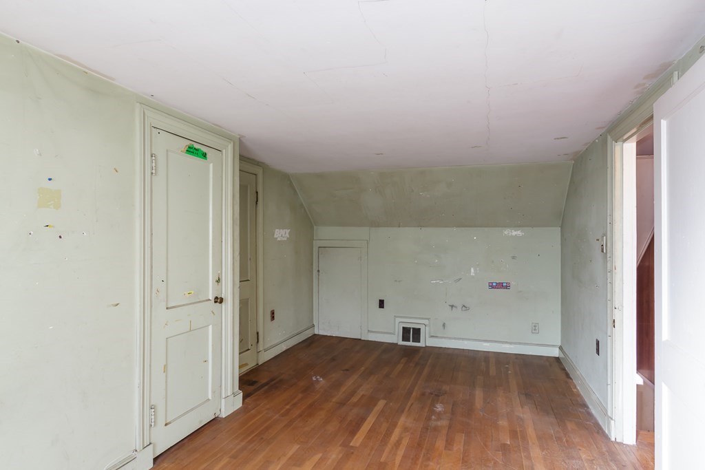 30 Springvale Road Reading, MA 01867 - Photo 36 of 37 Gallery Image 36