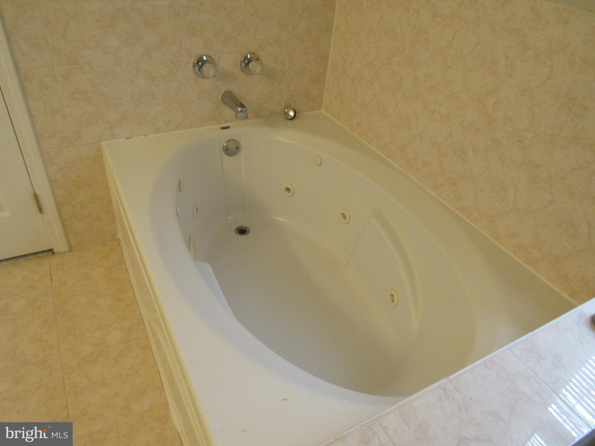13494 Proctor Road Philadelphia, PA 19116 - Photo 24 of 26