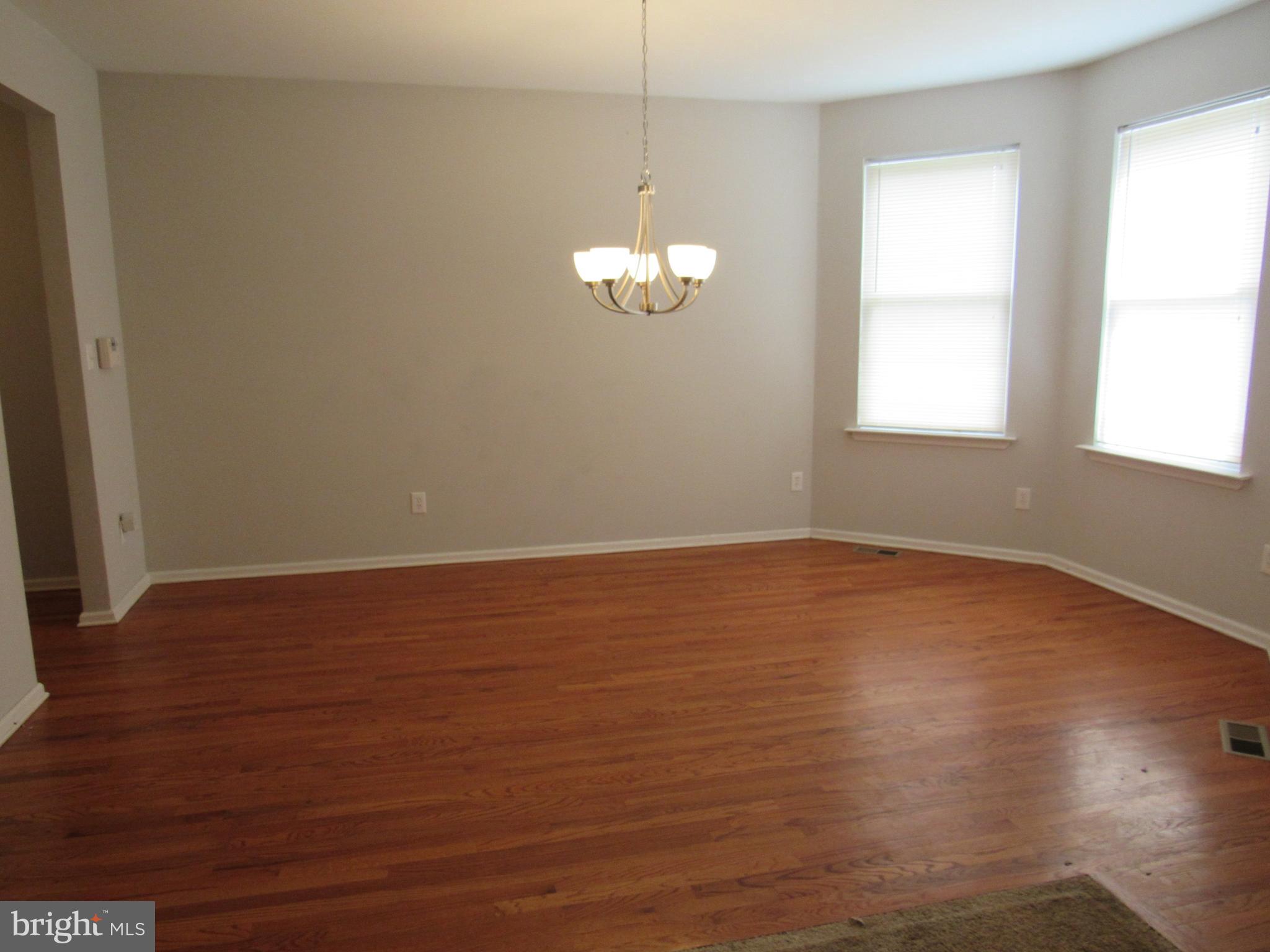 13494 Proctor Road Philadelphia, PA 19116 - Photo 6 of 26