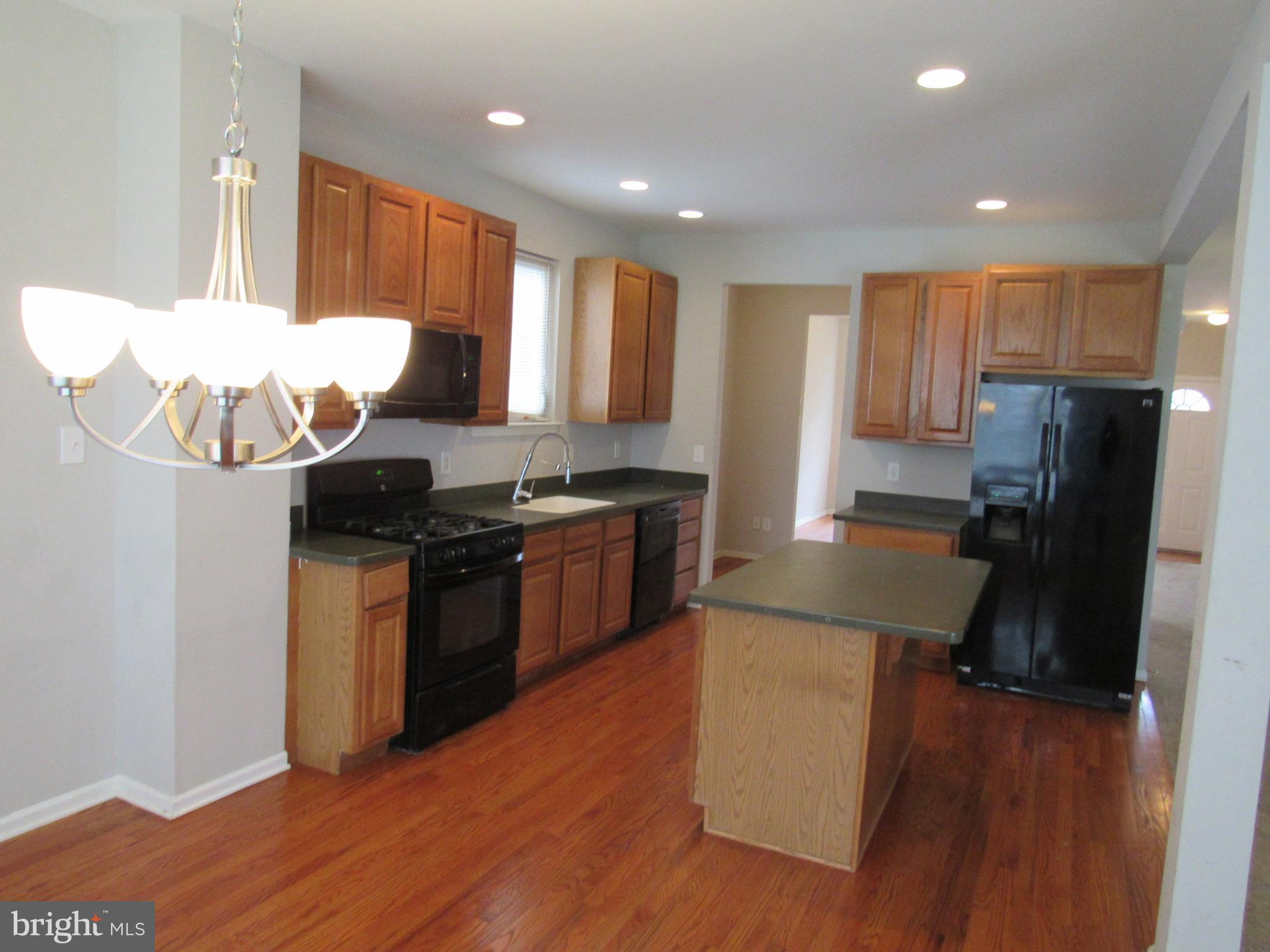 13494 Proctor Road Philadelphia, PA 19116 - Photo 9 of 26