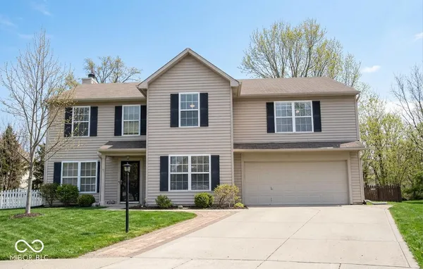$420,000 | 13599 Sweet Briar Parkway, Fishers, IN 46038
