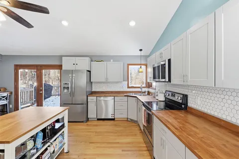 $450,000 | 12522 278th Avenue Northwest, Zimmerman, MN 55398