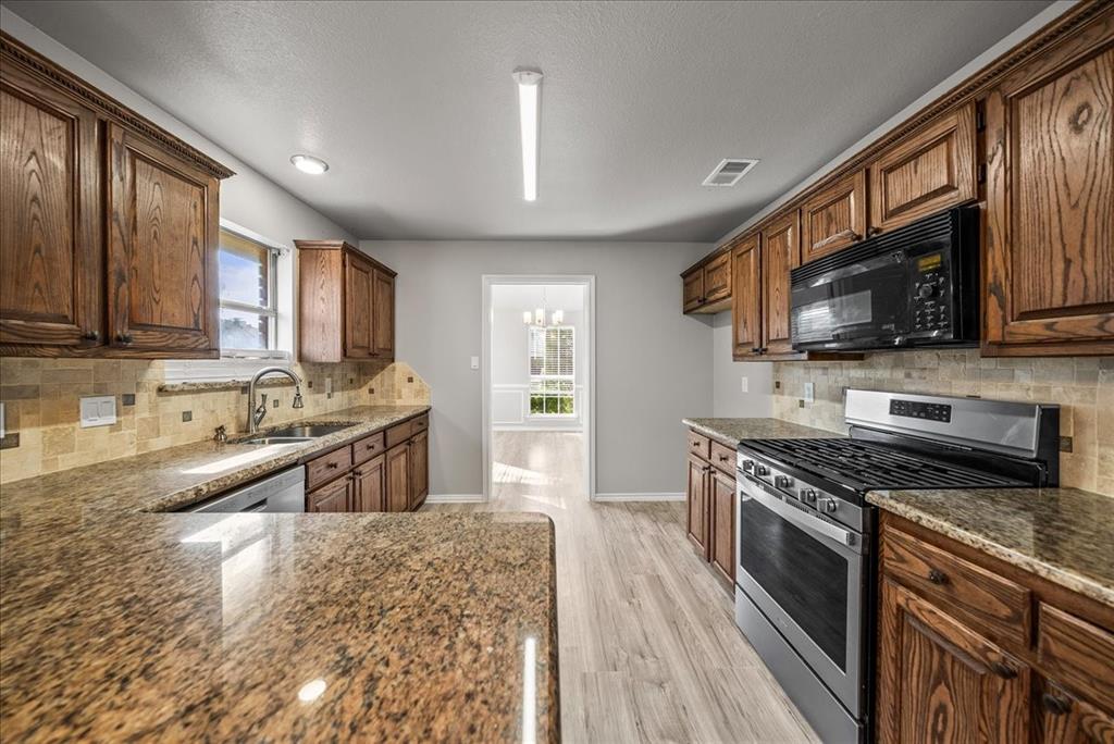 344 Raintree Drive Coppell, TX 75019 - Photo 15 of 31