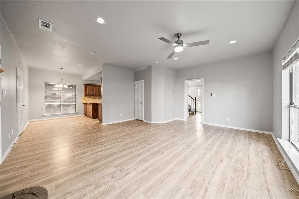 344 Raintree Drive Coppell, TX 75019 - Photo 8 of 31