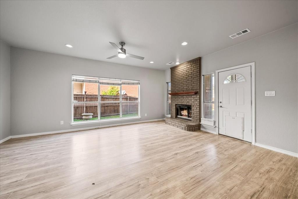 344 Raintree Drive Coppell, TX 75019 - Photo 9 of 31