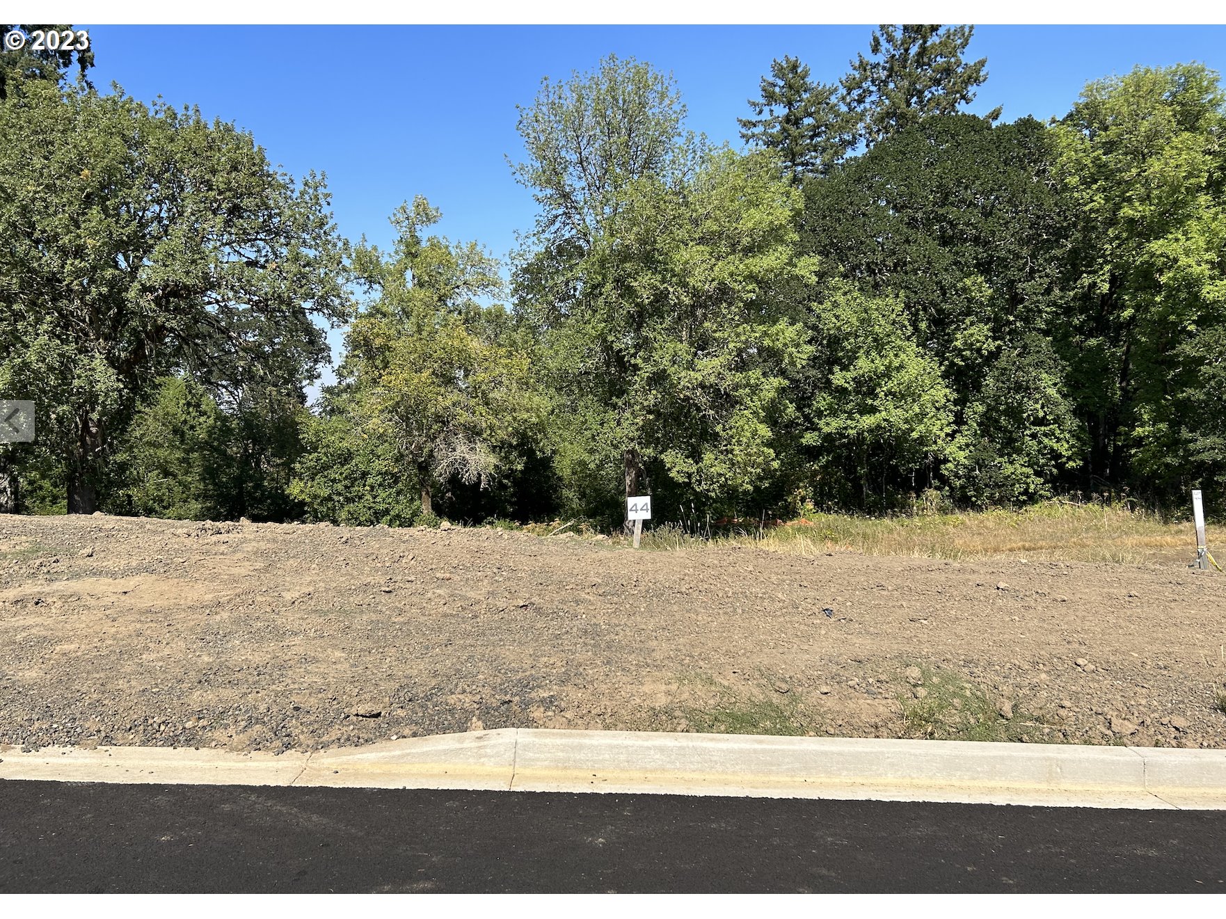 3010 Northwest Pinehurst Dr Unit 44