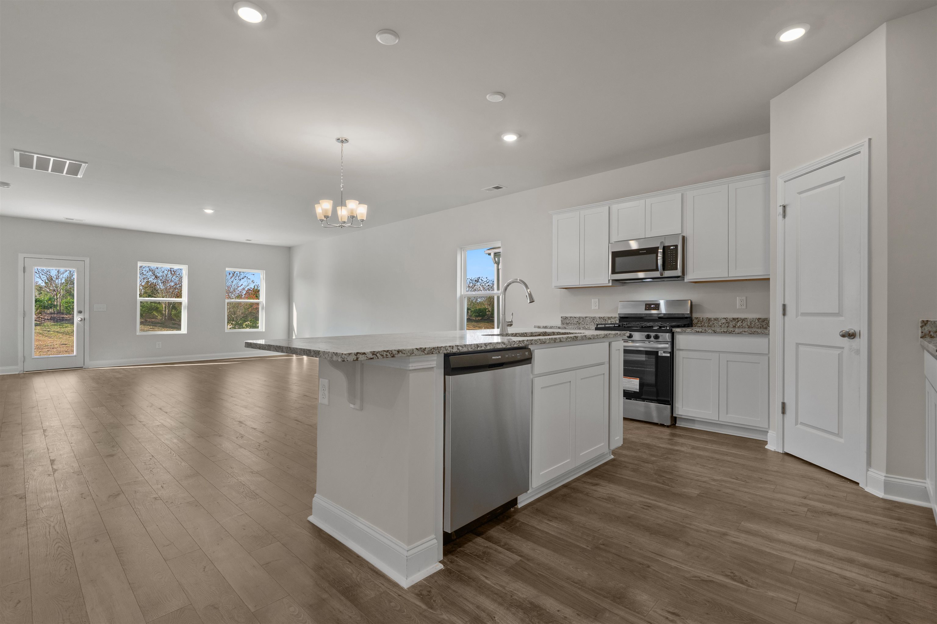 2499 Campton Loop Conway, SC 29527 - Photo 15 of 33