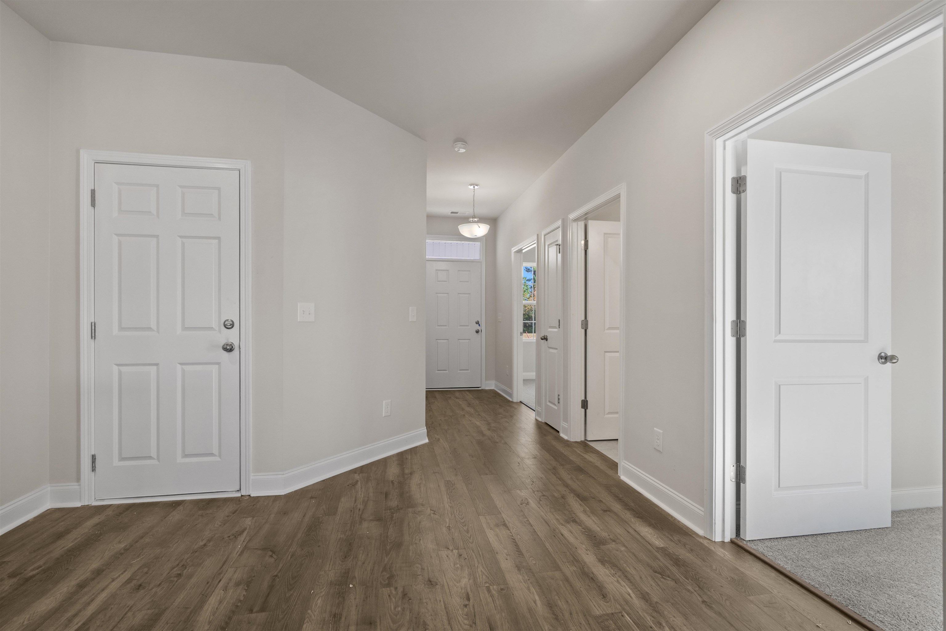 2499 Campton Loop Conway, SC 29527 - Photo 5 of 33