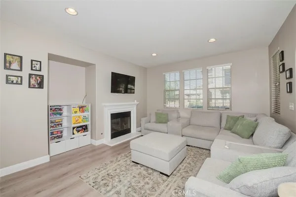 $695,000 | 483 Klamath Street, Corona, CA 92878