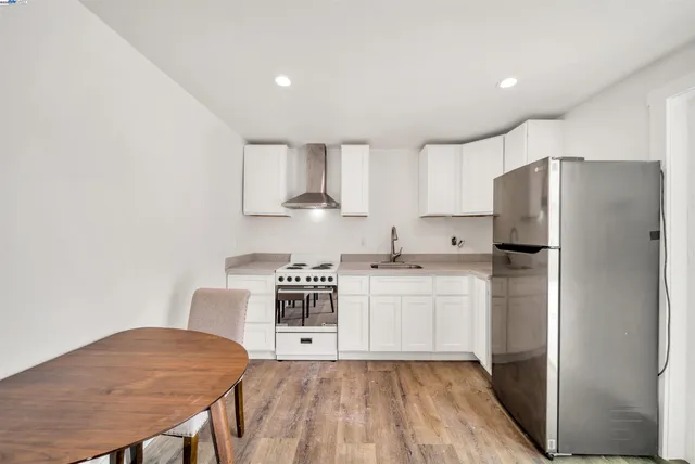 $1,095,000 | 3031 Logan Street, Oakland, CA 94601