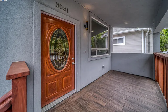 $1,095,000 | 3031 Logan Street, Oakland, CA 94601