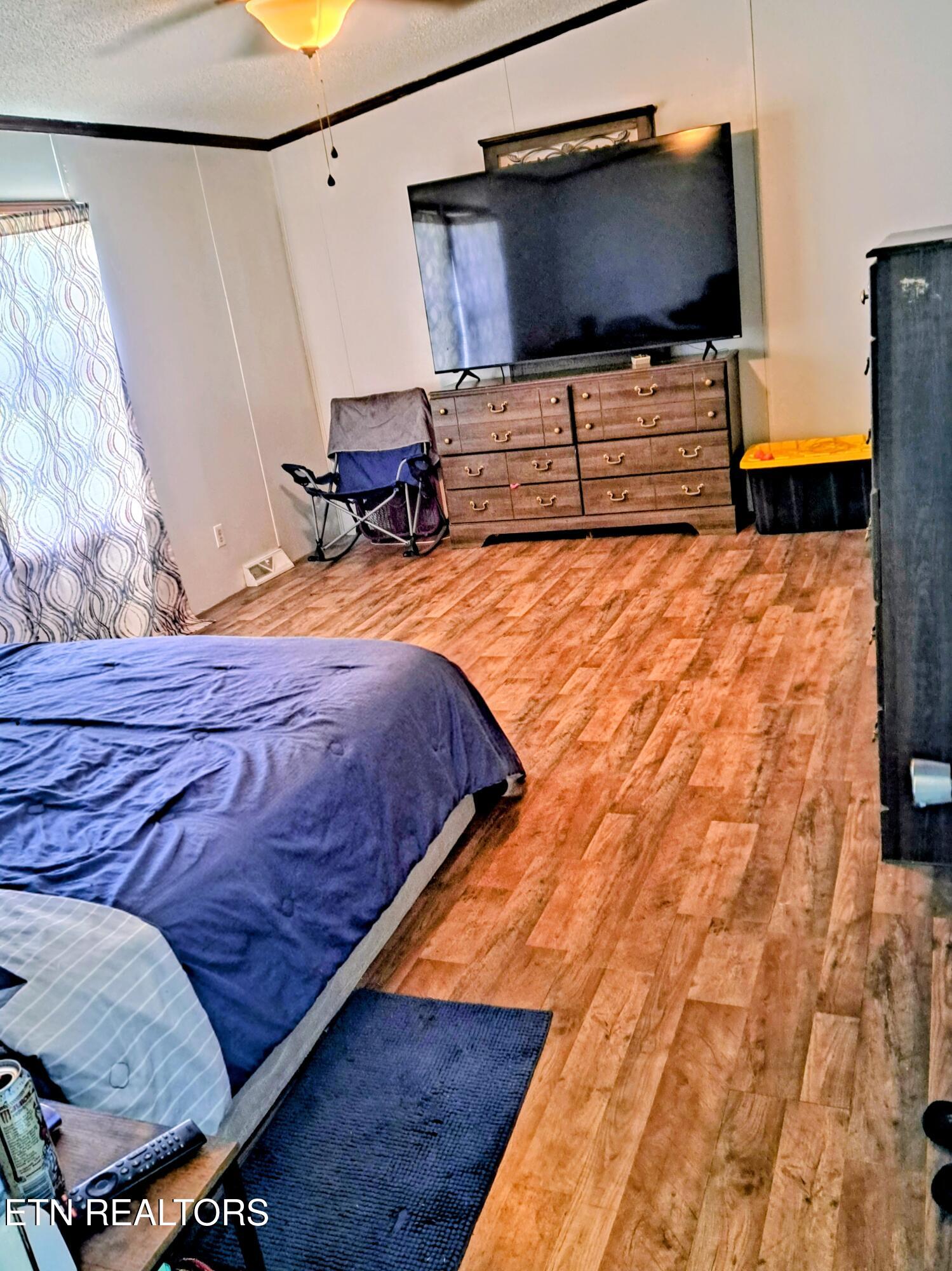 1032 Grassy Knob Road Robbins, TN 37852 - Photo 2 of 13 1000000325