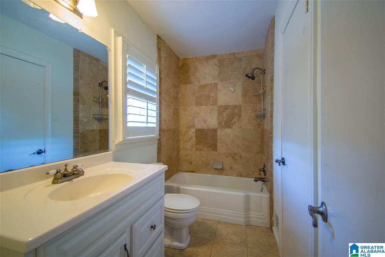 2449 Shades Crest Road Birmingham, AL 35216 - Photo 29 of 38