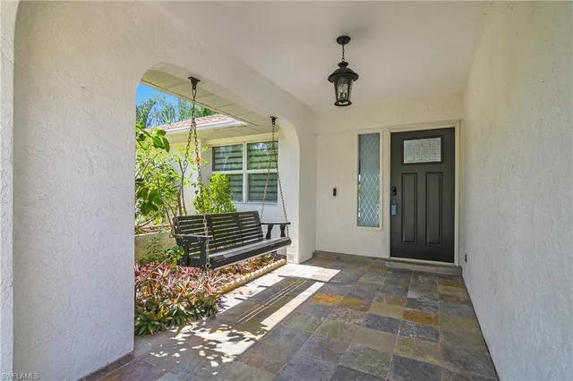 $359,000 | 2524 Dora Court, Lehigh Acres, FL 33971