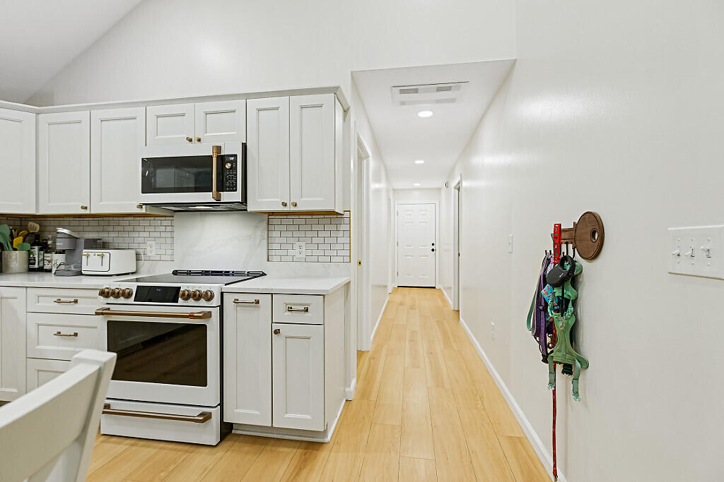49 Lindsay Way Sidney, ME 04330 - Photo 22 of 62 1000014825