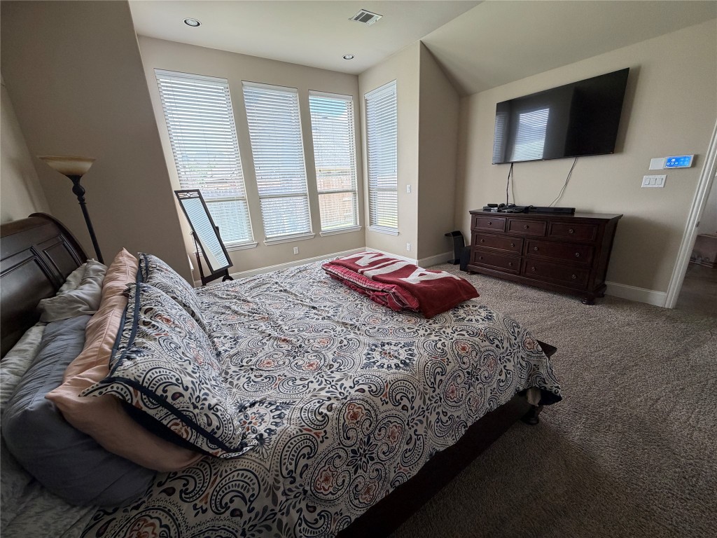 507 Summer Arbor Circle Rosenberg, TX 77469 - Photo 12 of 29 PRIMARY BEDROOM