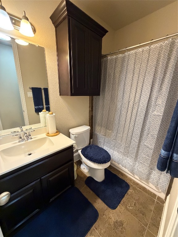 507 Summer Arbor Circle Rosenberg, TX 77469 - Photo 23 of 29 SECONDARY BATHROOM