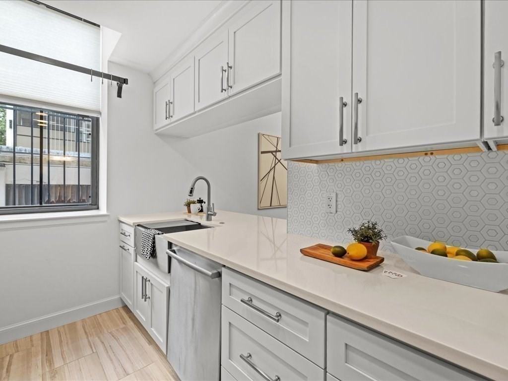 5 Appleton Street, Unit 1A Boston, MA 02116 - Photo 11 of 34 Gallery Image 11