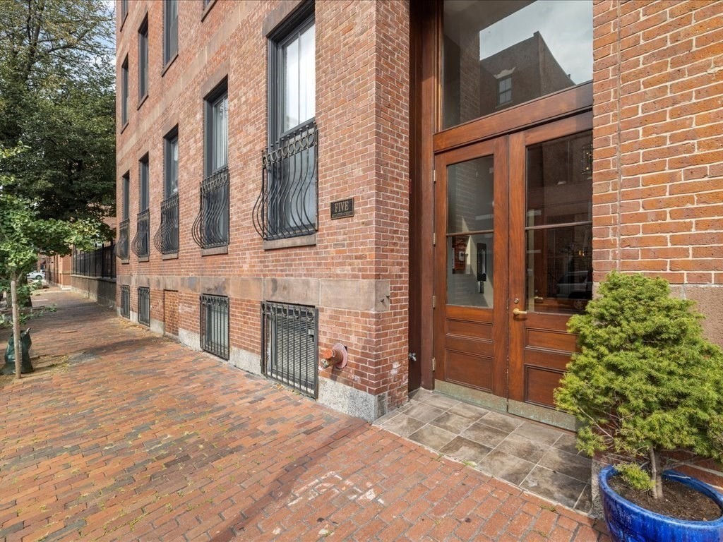 5 Appleton Street, Unit 1A Boston, MA 02116 - Photo 31 of 34 Gallery Image 31