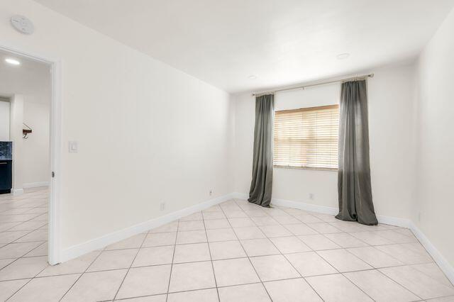 299 Southwest 7th Street, Unit 1060 Boca Raton, FL 33432 - Photo 18 of 27 golden arrow1
