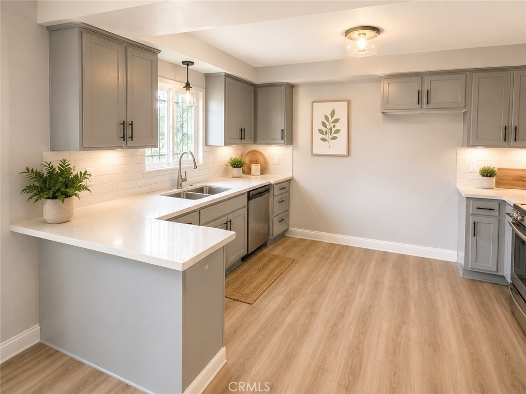 12652 Mercer Street Pacoima, CA 91331 - Photo 8 of 13