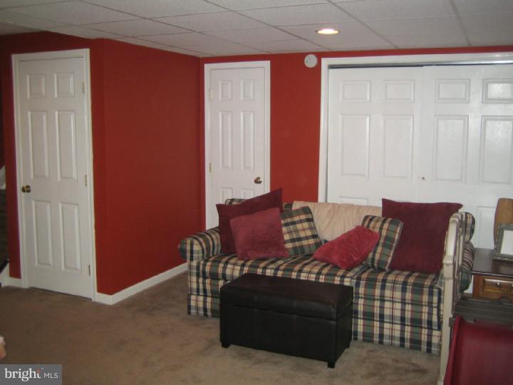 2704 Cornell Court Newtown Square, PA 19073 - Photo 22 of 24 Den