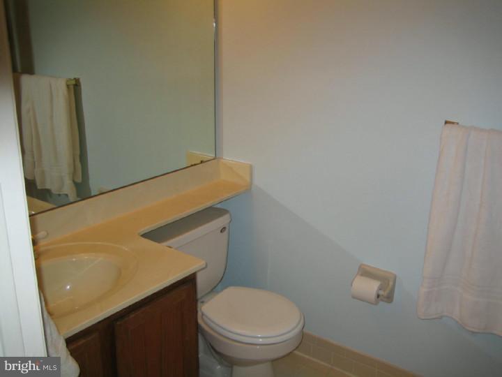 2704 Cornell Court Newtown Square, PA 19073 - Photo 23 of 24 Bathroom