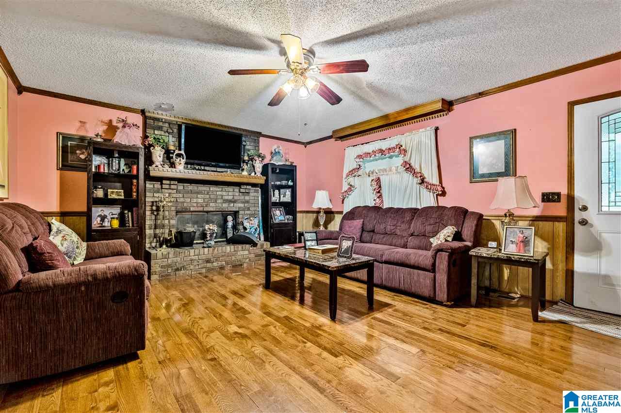 649 McCrory Road Odenville, AL 35120 - Photo 3 of 24