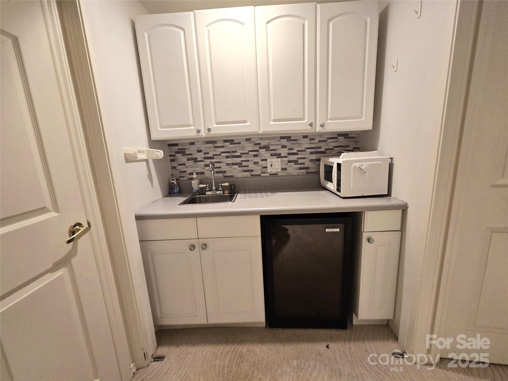 124 Cardinal Road Lake Lure, NC 28746 - Photo 21 of 36 Gallery Image 21