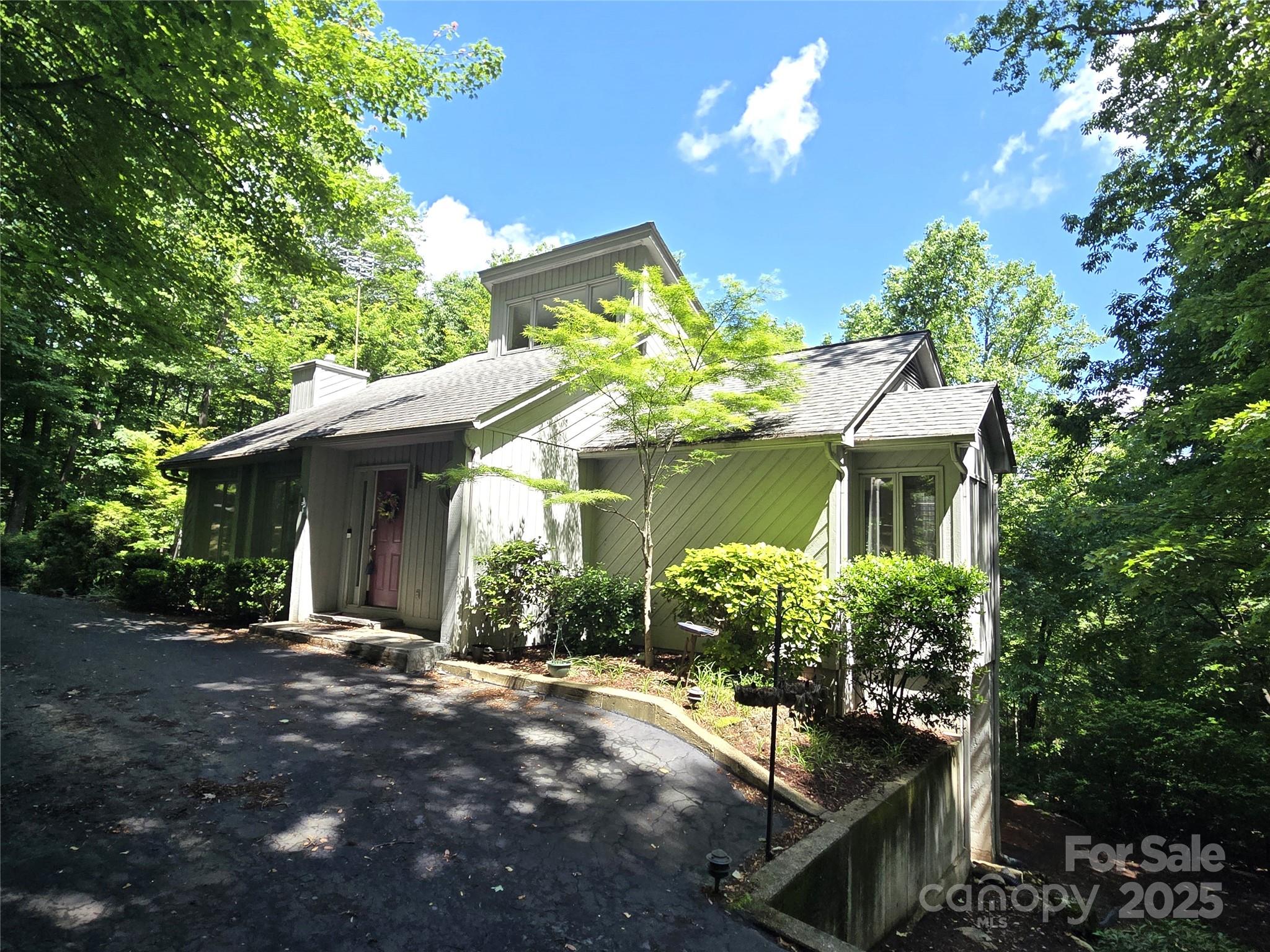 124 Cardinal Road Lake Lure, NC 28746 - Photo 27 of 36 Gallery Image 27