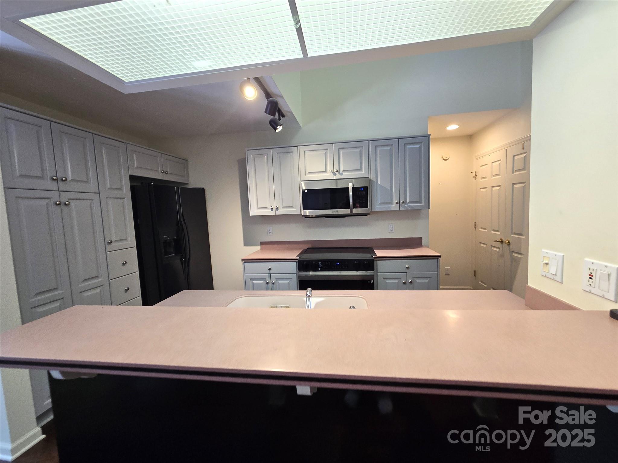 124 Cardinal Road Lake Lure, NC 28746 - Photo 5 of 36 Gallery Image 5