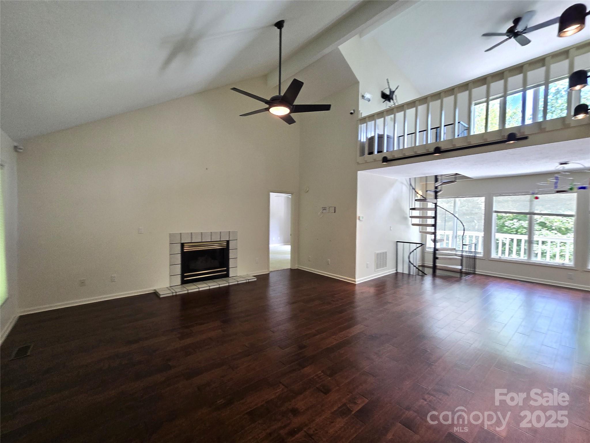 124 Cardinal Road Lake Lure, NC 28746 - Photo 6 of 36 Gallery Image 6