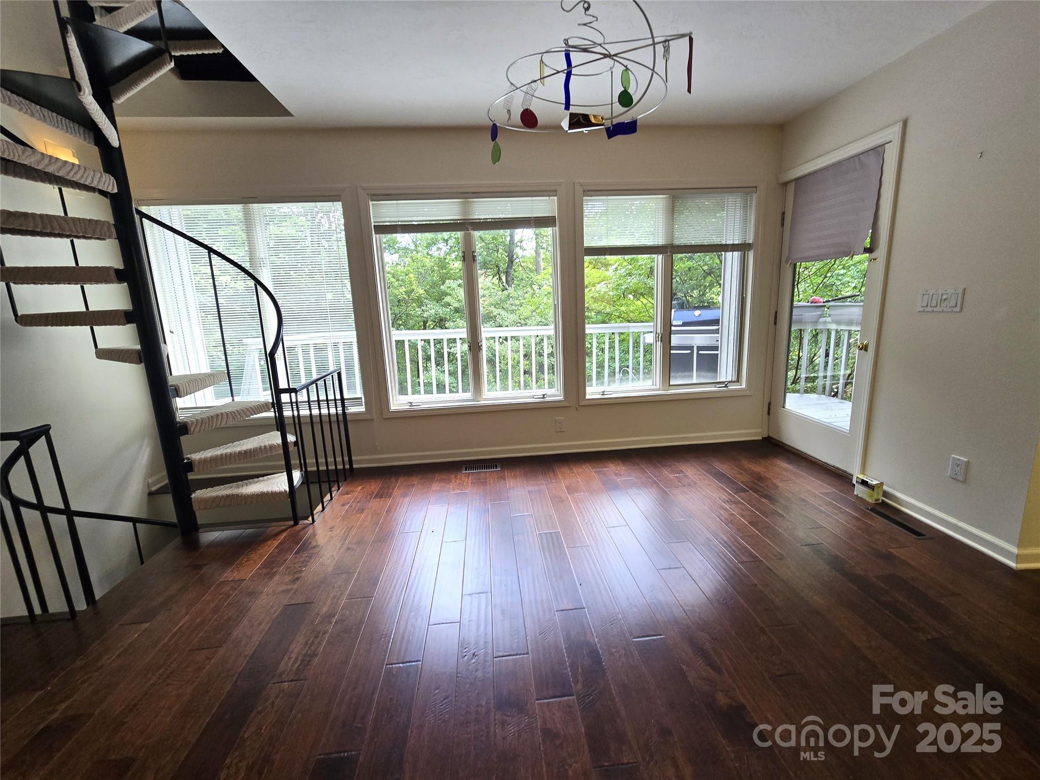 124 Cardinal Road Lake Lure, NC 28746 - Photo 7 of 36 Gallery Image 7
