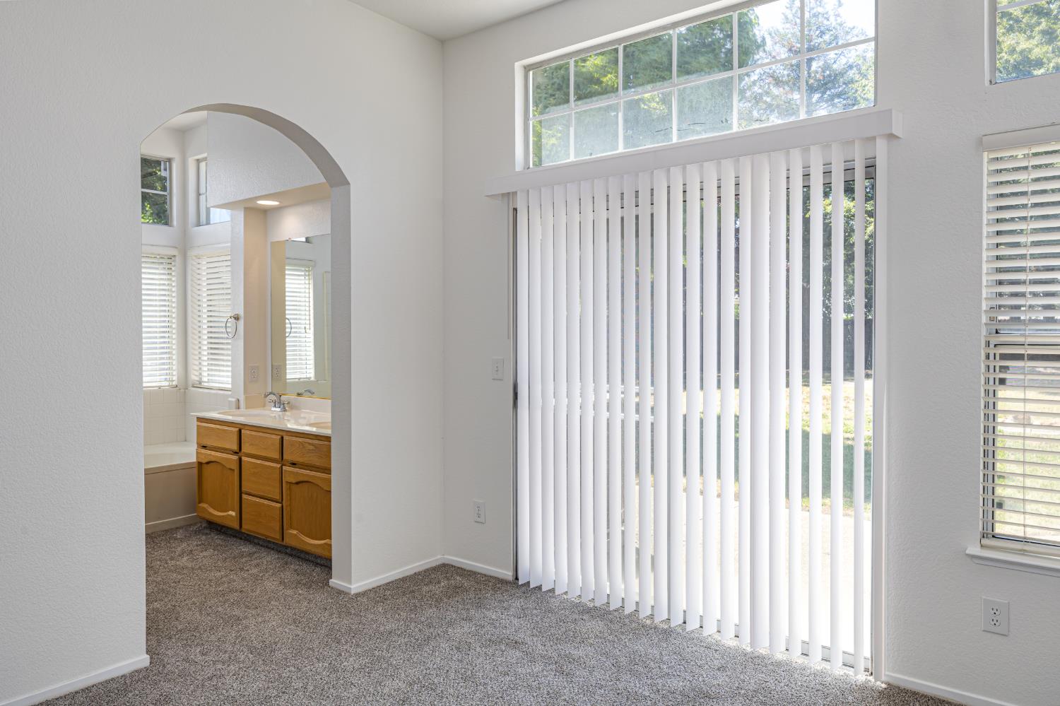 9282 Dever Circle Elk Grove, CA 95624 - Photo 25 of 38