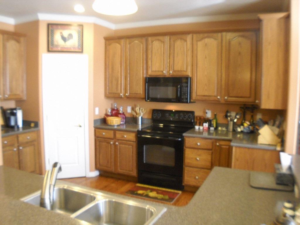 2804 Cinnabar Road Colorado Springs, CO 80921 - Photo 7 of 23