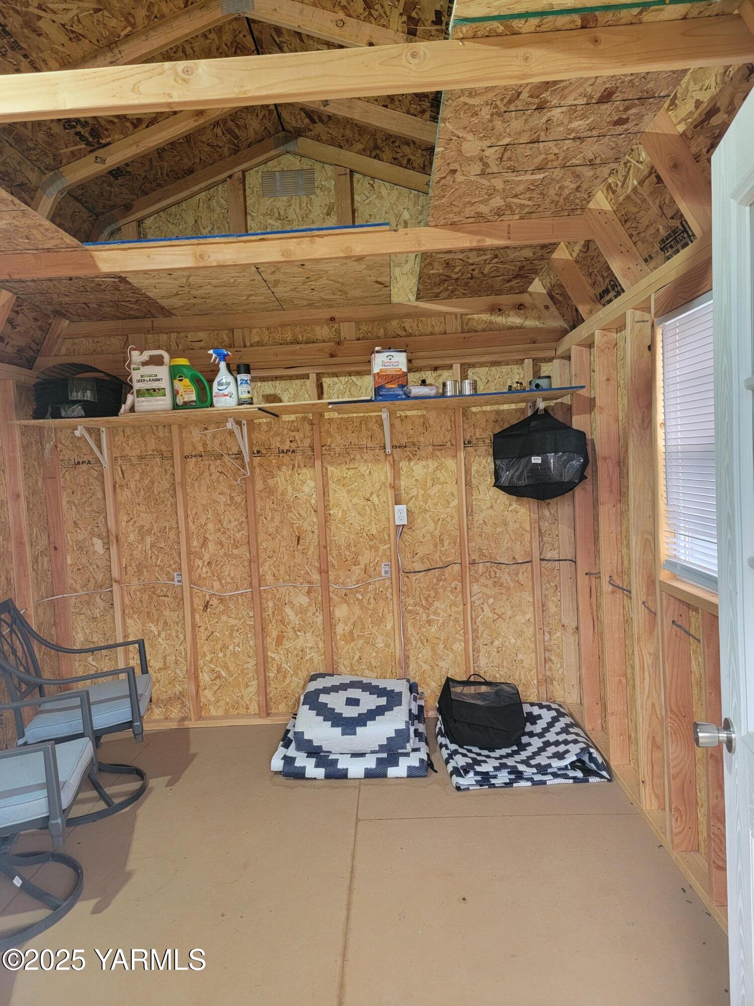 1769 Naches Wenas Road, Unit 6 Selah, WA 98942 - Photo 8 of 13 a view of a chandelier in a room