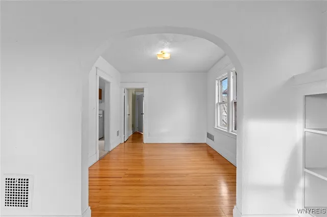 $1,500 | 394 Taunton Place, Buffalo, NY 14216