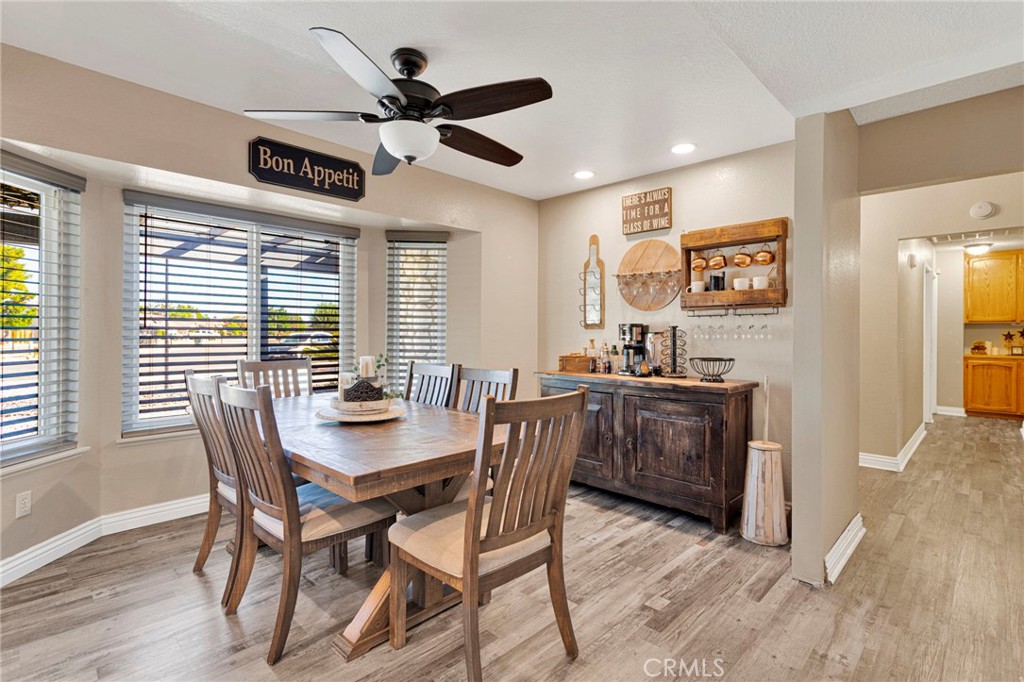 19121 Nimshew Road Apple Valley, CA 92308 - Photo 45 of 49